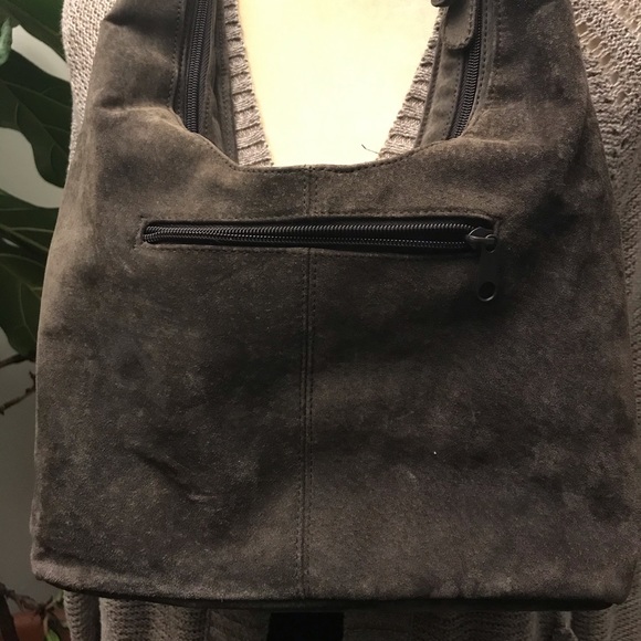 St. John’s Bay Leather Shoulder Bag - Picture 3 of 8